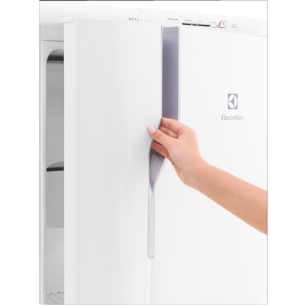 Geladeira / Refrigerador 240 litros Cycle Defrost Branco Controle de Temperatura RE31 - Electrolux 110 V 4