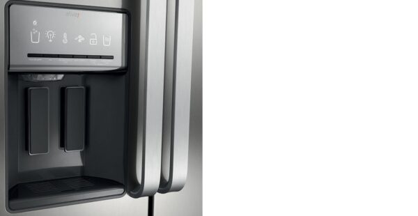 Geladeira / Refrigerador Side by Side Brastemp 560 litros com Dispenser de Água e Gelo Inox - BRS62CRBNA - Brastemp 220 V 4