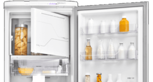 Geladeira / Refrigerador 323 litros Frost Free Branco Painel Blue Touch RFE39 - Electrolux 110 V 10