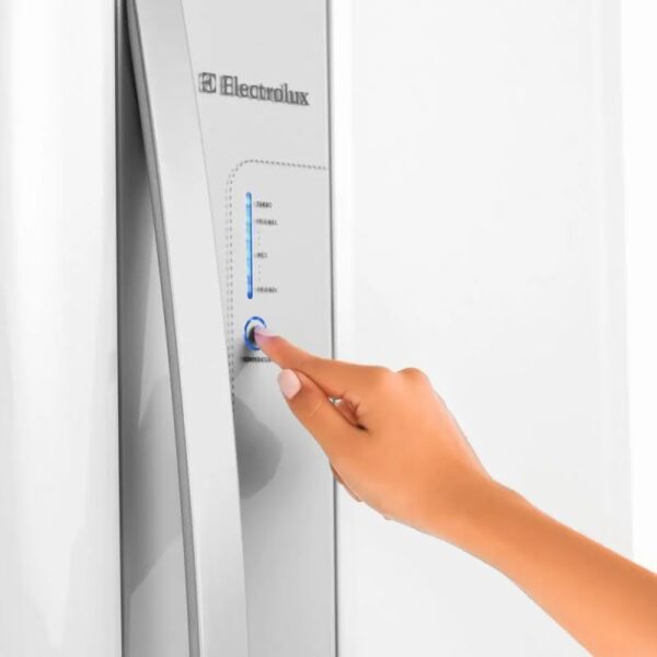 Geladeira / Refrigerador Duplex Electrolux TF42 382 litros Branco 220v 3
