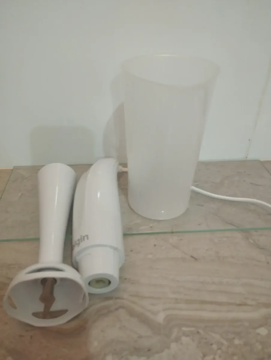 Mixer De Mão Portátil Branco 200w Com Copo 700ml MIX1002 Elgin 9