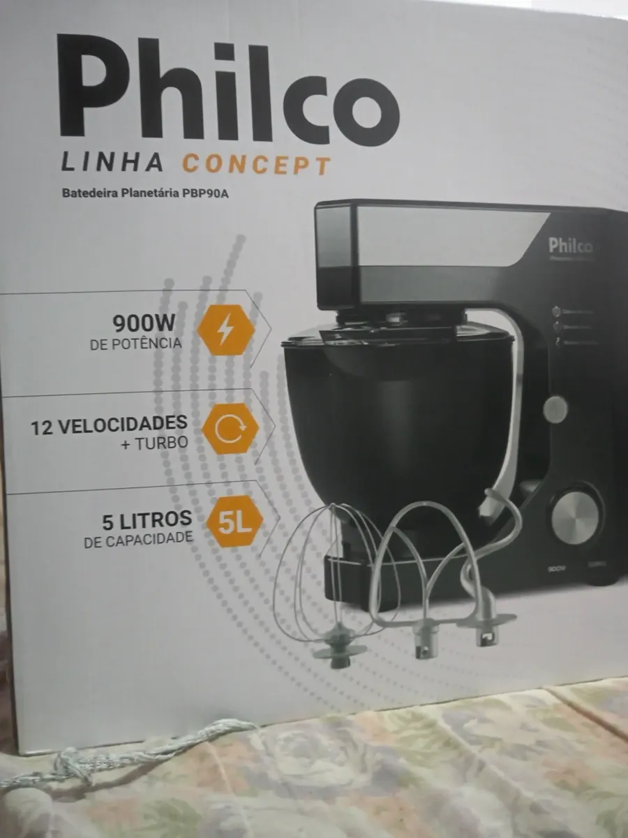 Batedeira Planetária Philco 900W 5L Branca 12 Velocidades Turbo PBP90A 14