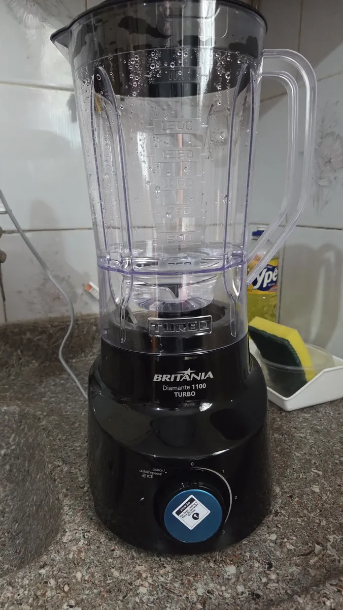 Liquidificador Britânia Diamante 1100 2,6L 600W 4 Velocidades Preto 15