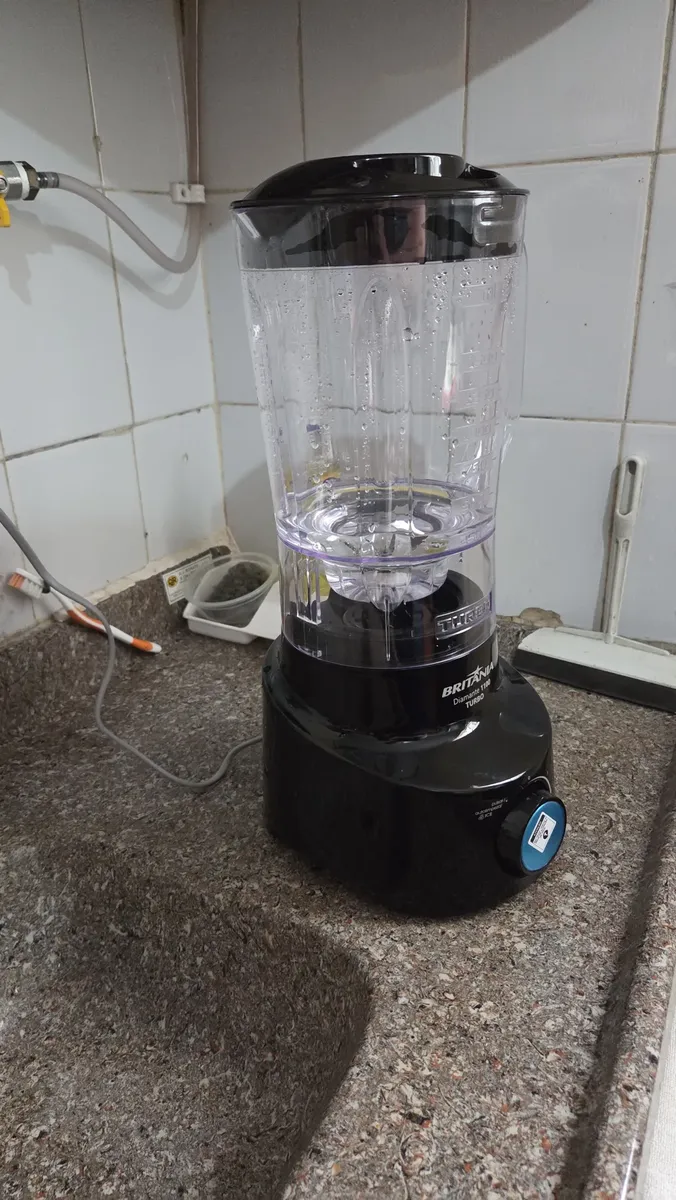 Liquidificador Britânia Diamante 1100 2,6L 600W 4 Velocidades Preto 17